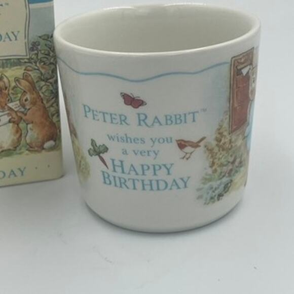 Vintage 1996 Wedgwood Peter Rabbit Happy Birthday Mini Coffee Mug New In Box - Picture 2 of 7